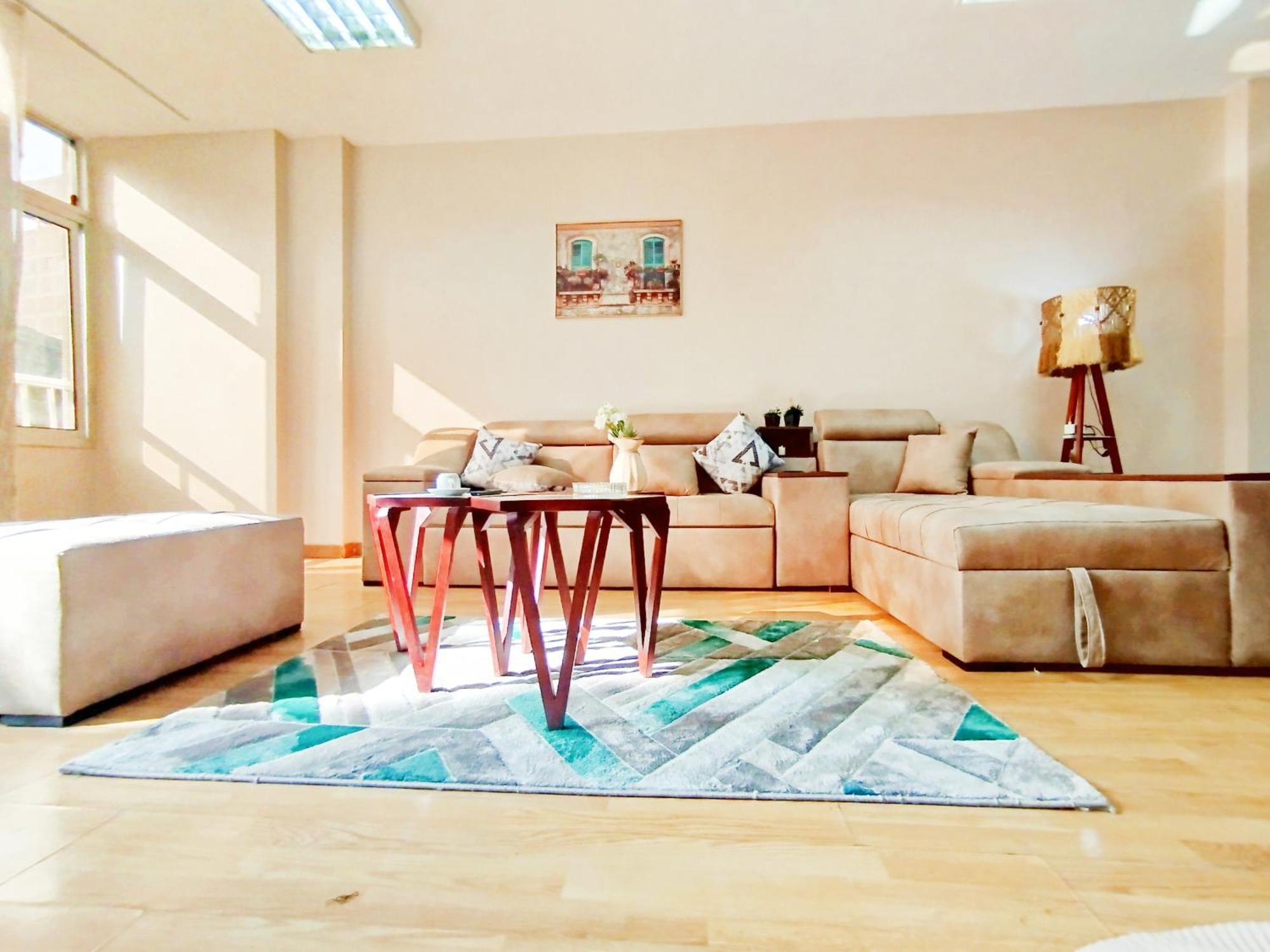 Garden City Apartment In Downtown Кайро Екстериор снимка